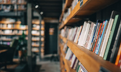 (مدينة الشارقة للاعلام (شمس