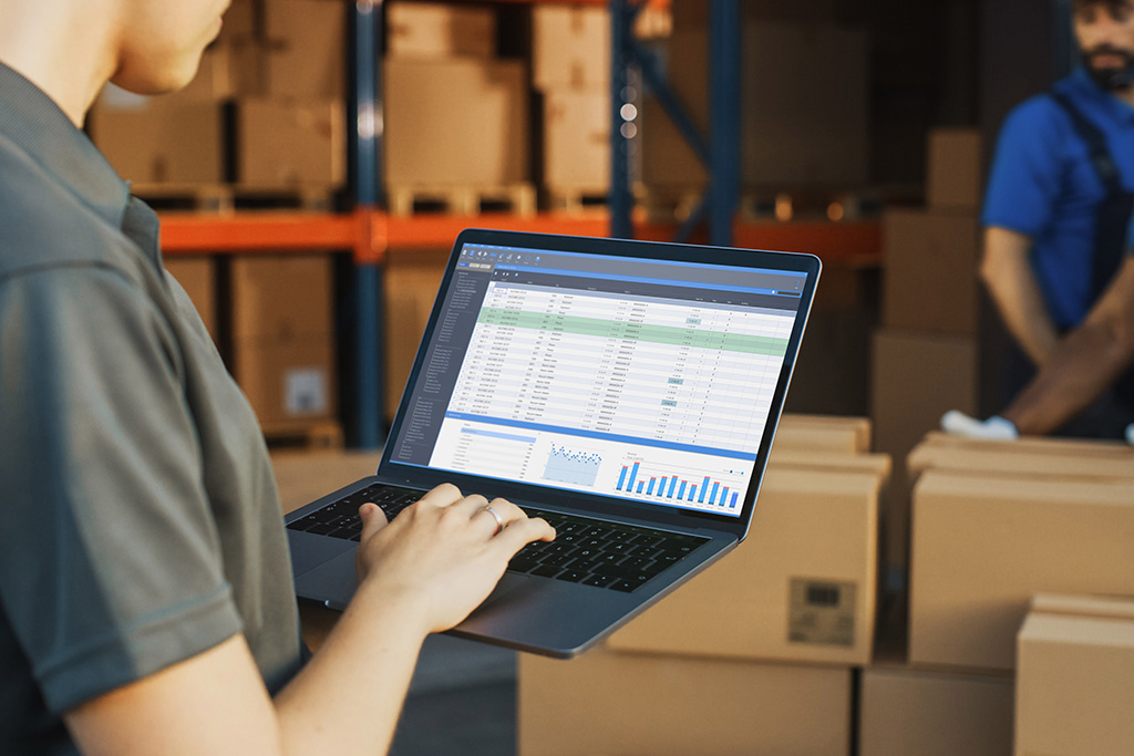 الخدمات اللوجستية